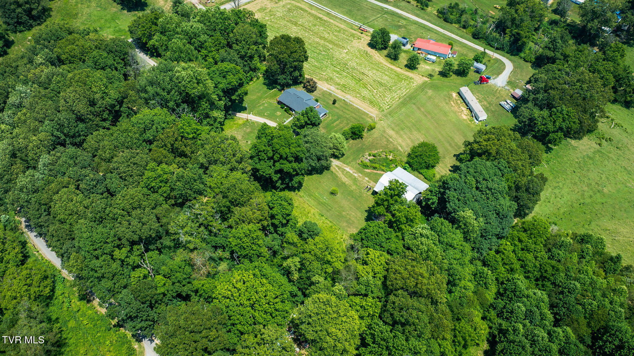 120 Wheelock Road Jonesborough, TN 37659 - Photo 5 of 20 005