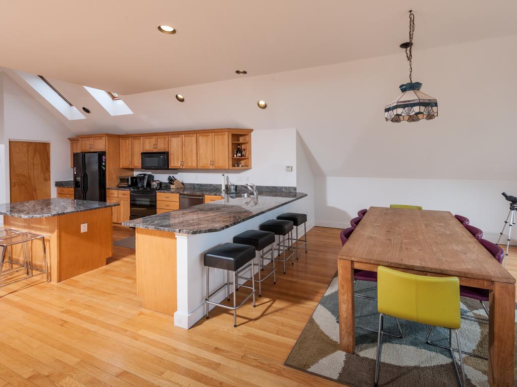 33 Adams Road York, ME 03902 - Photo 5 of 30 Gallery Image 5