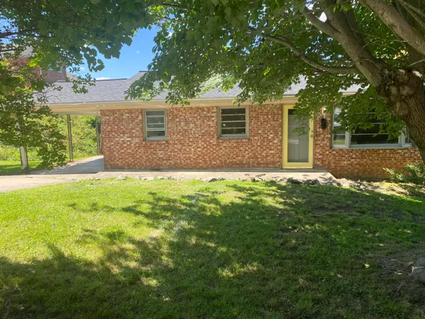 $1,163 | 110 Spruce Street, Danville, VA 24541