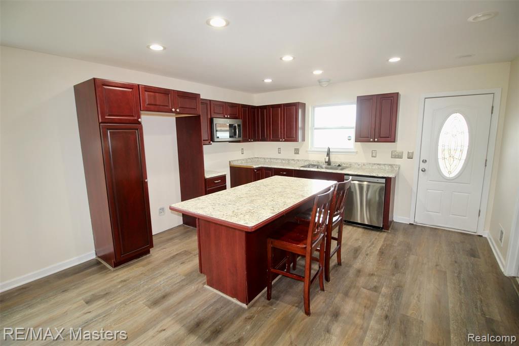 5053 Trombley Road Newport, MI 48166 - Photo 4 of 29