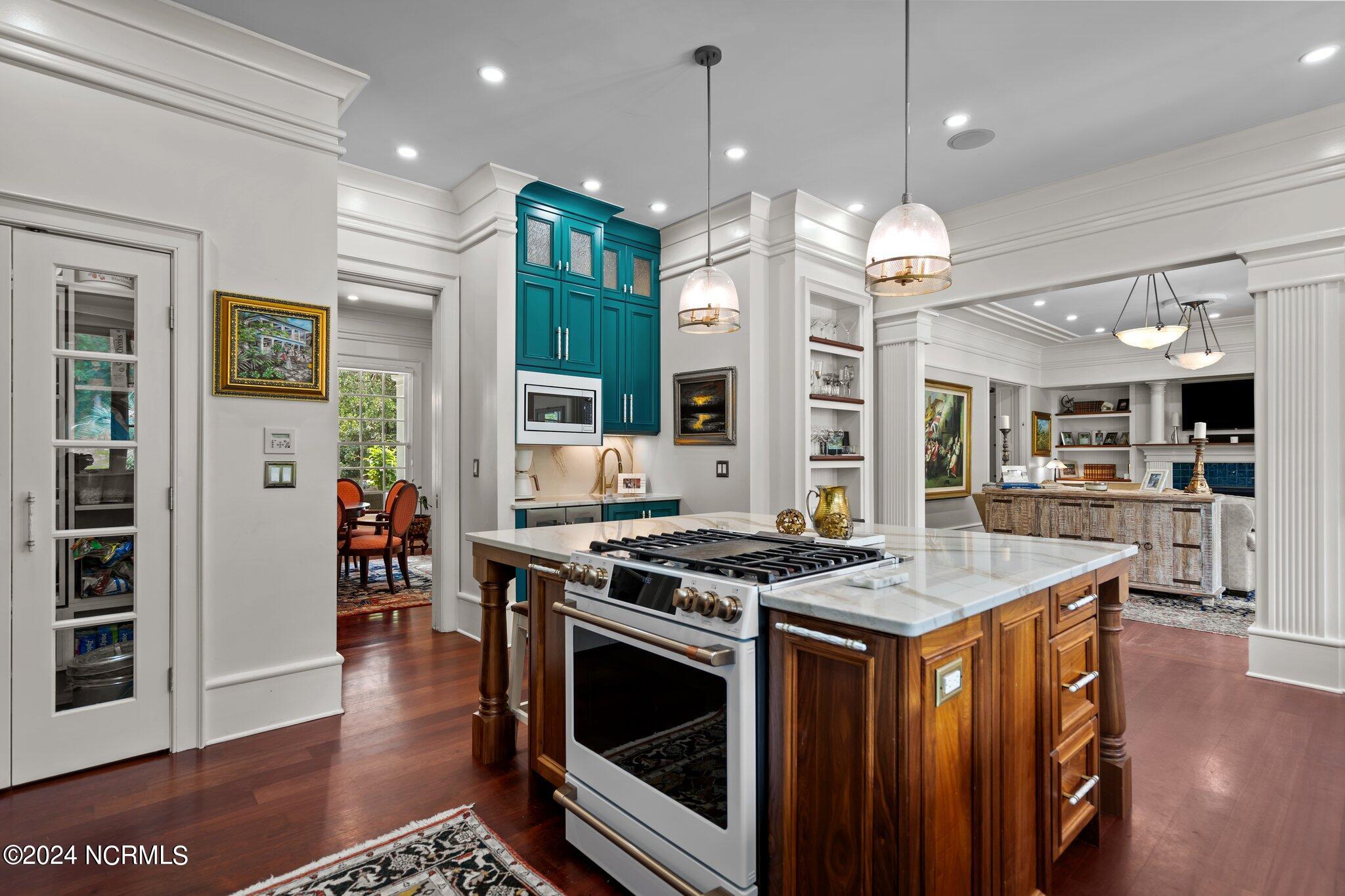 6417 Quail Run Road Wilmington, NC 28409 - Photo 27 of 136 kitchen