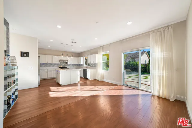 $4,995 | 12440 La Cresta Way, Sylmar, CA 91342