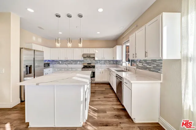 $4,995 | 12440 La Cresta Way, Sylmar, CA 91342