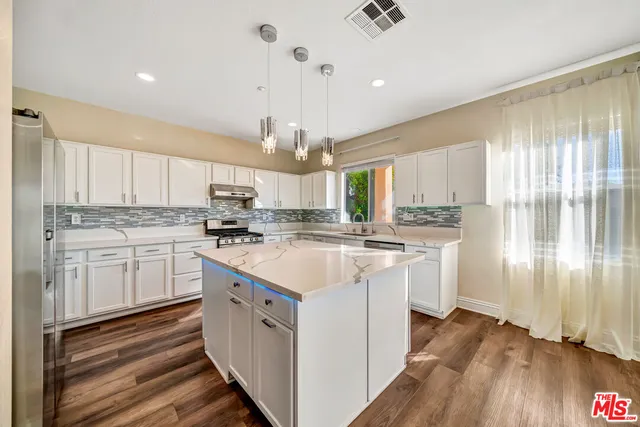 $4,995 | 12440 La Cresta Way, Sylmar, CA 91342