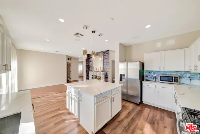 $4,995 | 12440 La Cresta Way, Sylmar, CA 91342