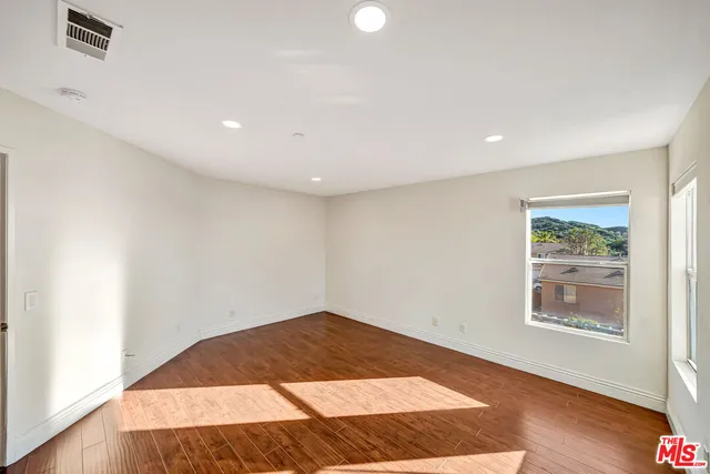 $4,995 | 12440 La Cresta Way, Sylmar, CA 91342