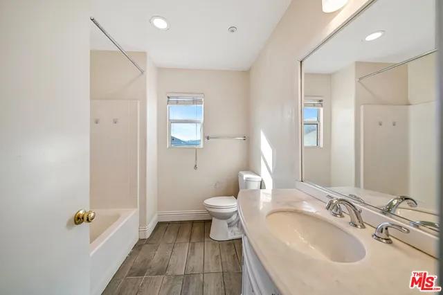 $4,995 | 12440 La Cresta Way, Sylmar, CA 91342