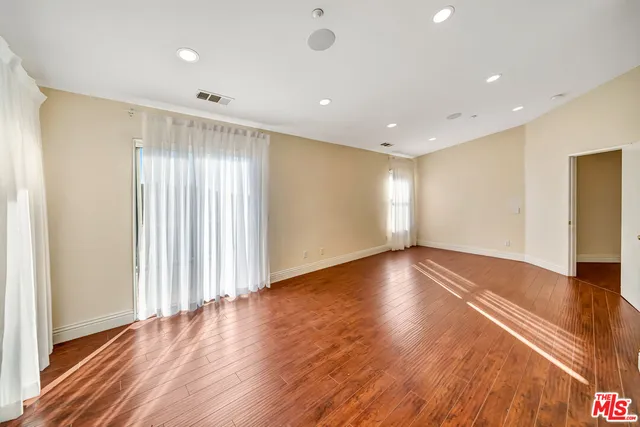 $4,995 | 12440 La Cresta Way, Sylmar, CA 91342