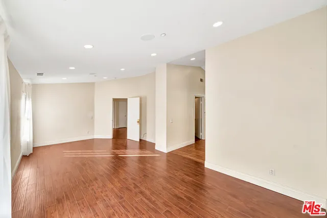 $4,995 | 12440 La Cresta Way, Sylmar, CA 91342