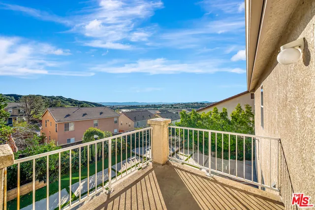 $4,995 | 12440 La Cresta Way, Sylmar, CA 91342