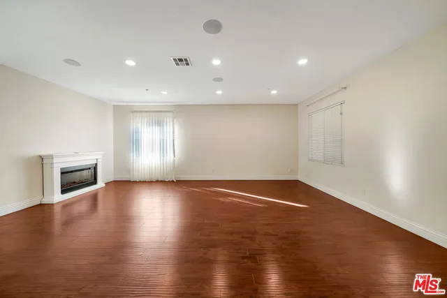 $4,995 | 12440 La Cresta Way, Sylmar, CA 91342