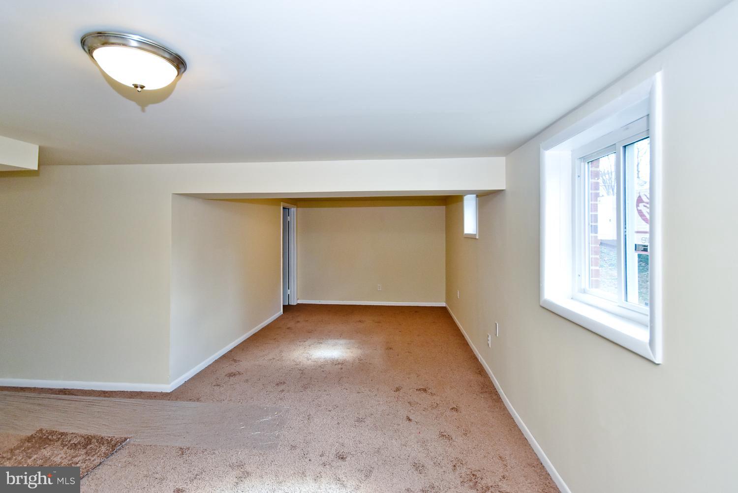 12906 Neola Road Silver Spring, MD 20906 - Photo 22 of 30 Bedroom
