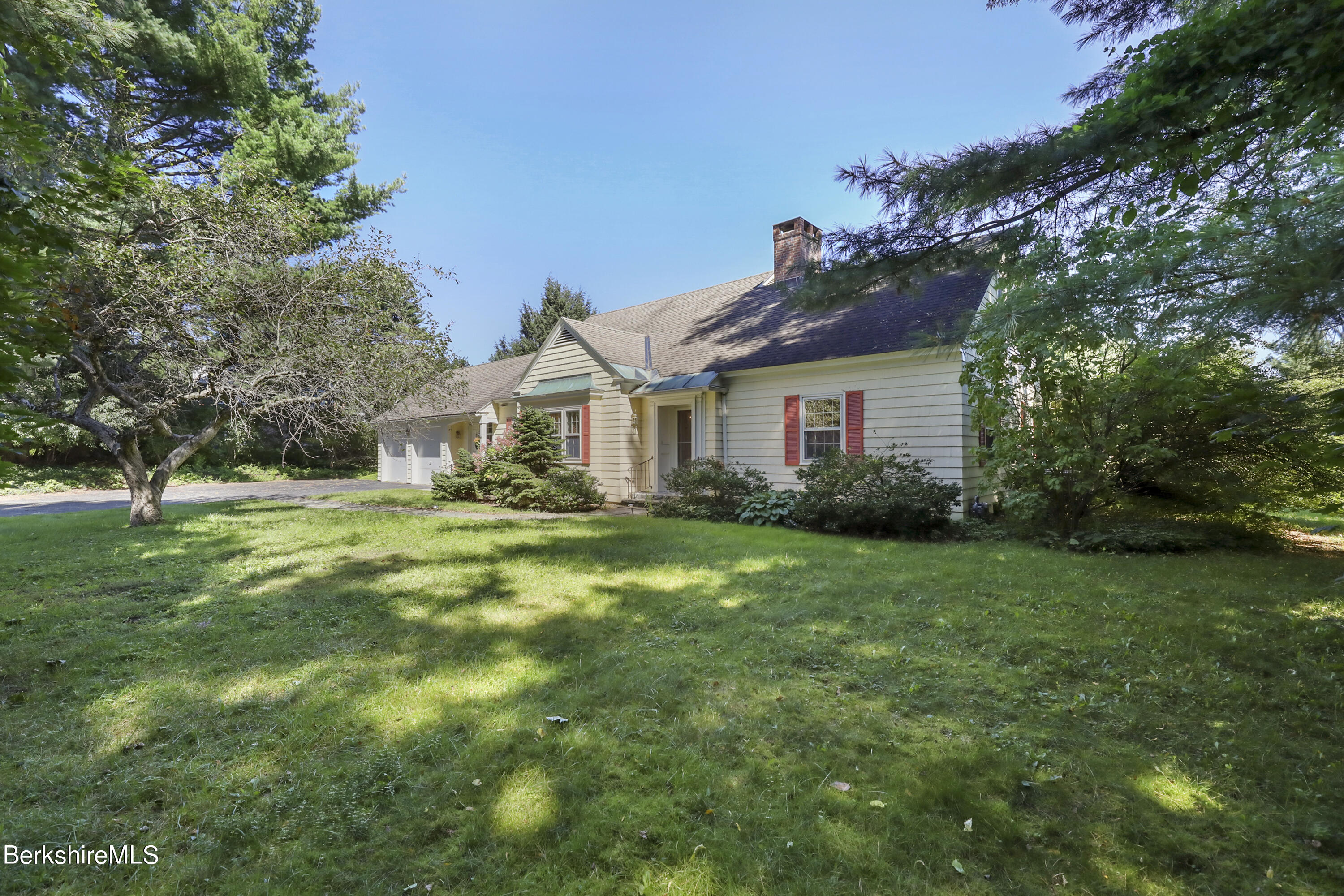 295 Holmes Road Pittsfield, MA 01201 - Photo 1 of 50 Exterior Front (2)