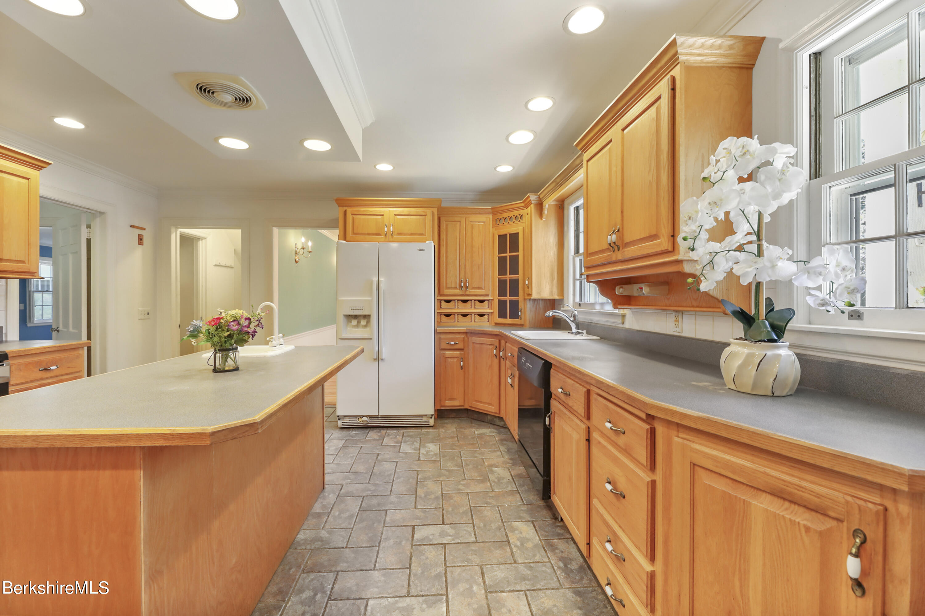 295 Holmes Road Pittsfield, MA 01201 - Photo 13 of 50 Kitchen (3)