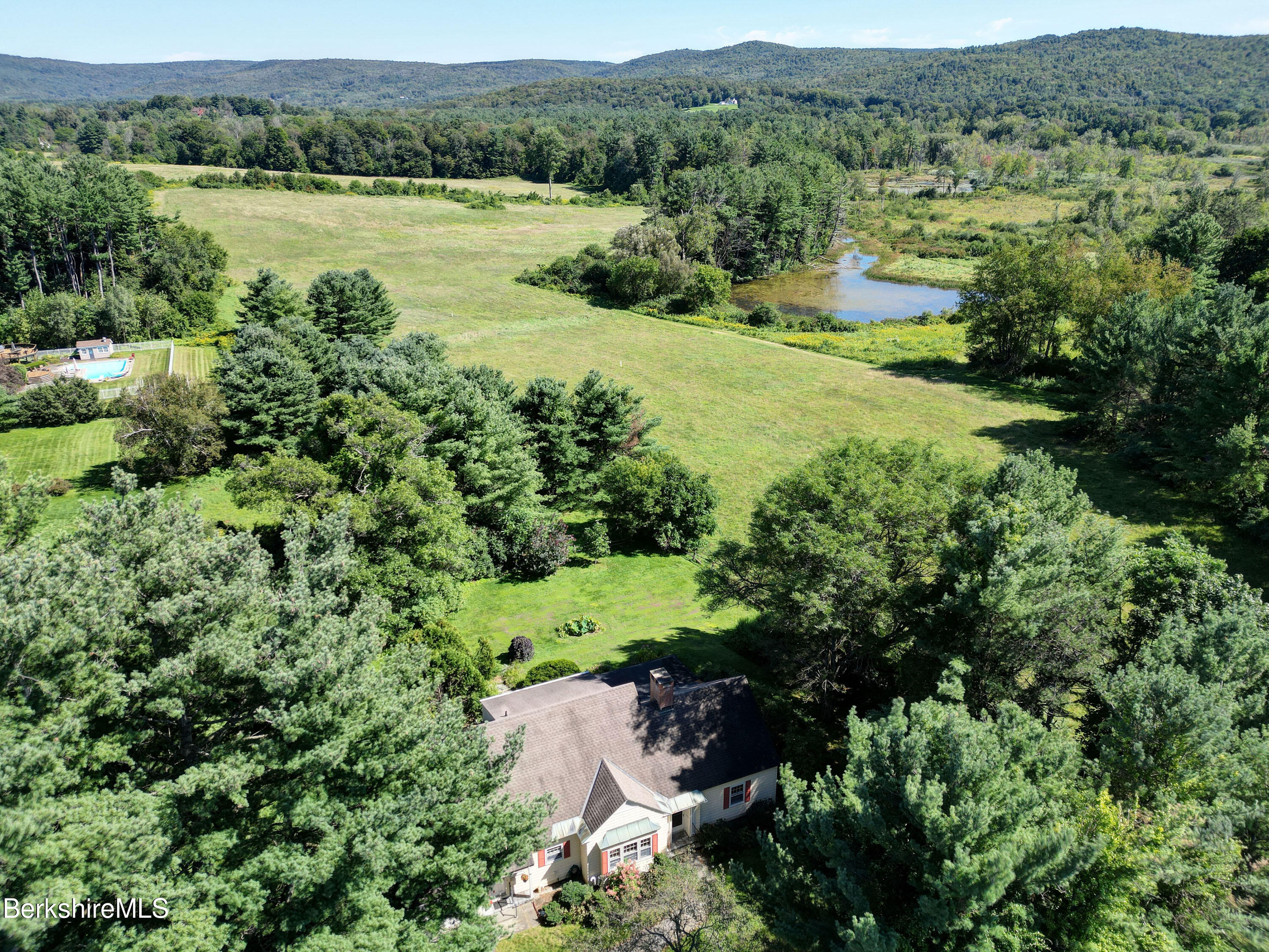 295 Holmes Road Pittsfield, MA 01201 - Photo 2 of 50 Aerial View