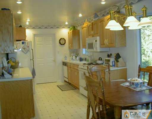 296 Dunhams Corner Road East Brunswick, NJ 08816 - Photo 3 of 8 Gallery Image 3