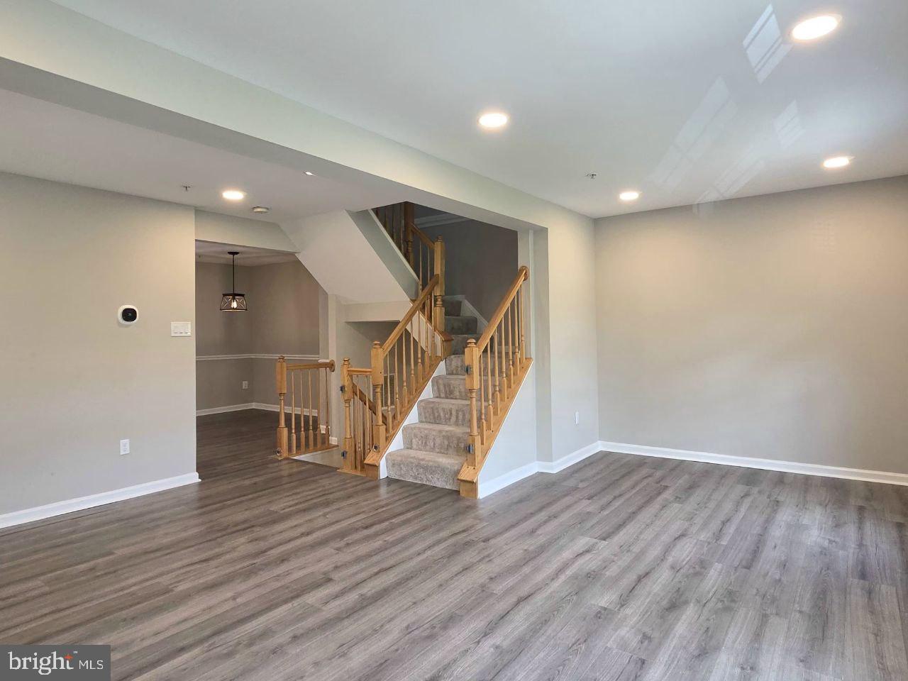 4613 Ripley Manor Terrace Olney, MD 20832 - Photo 4 of 39