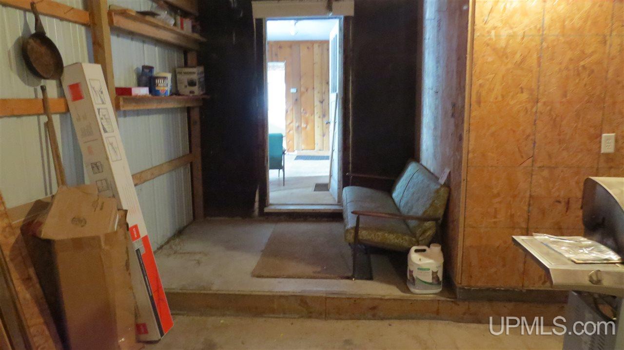 41.5 Thompson 41.5 Road Gladstone, MI 49837 - Photo 7 of 19