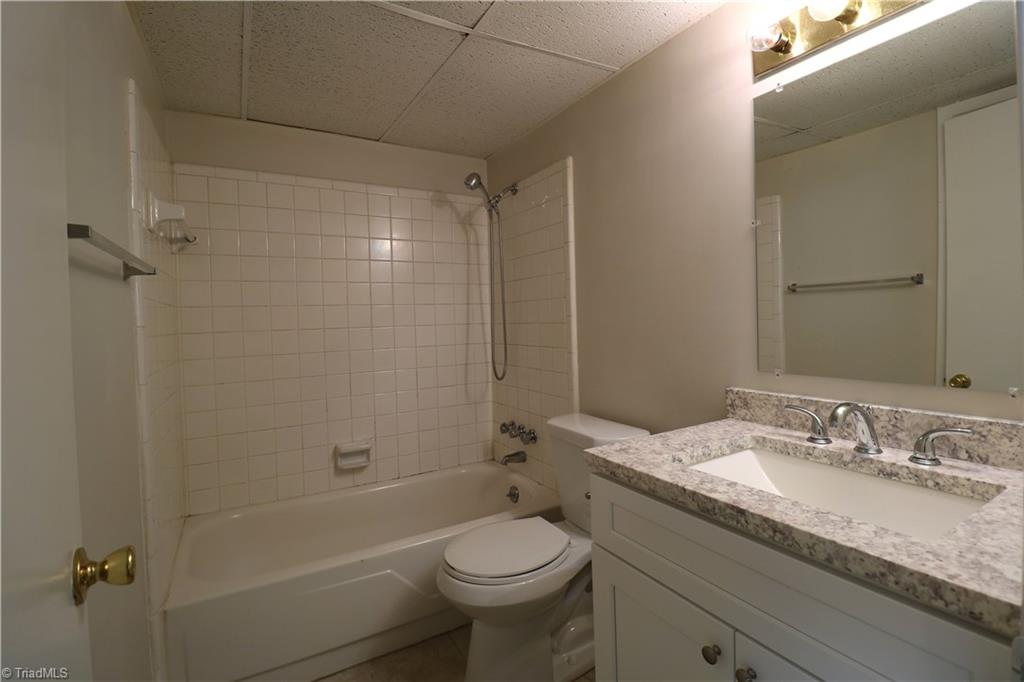 3822 K Country Club Road Winston-Salem, NC 27104 - Photo 12 of 12 Gallery Image 12