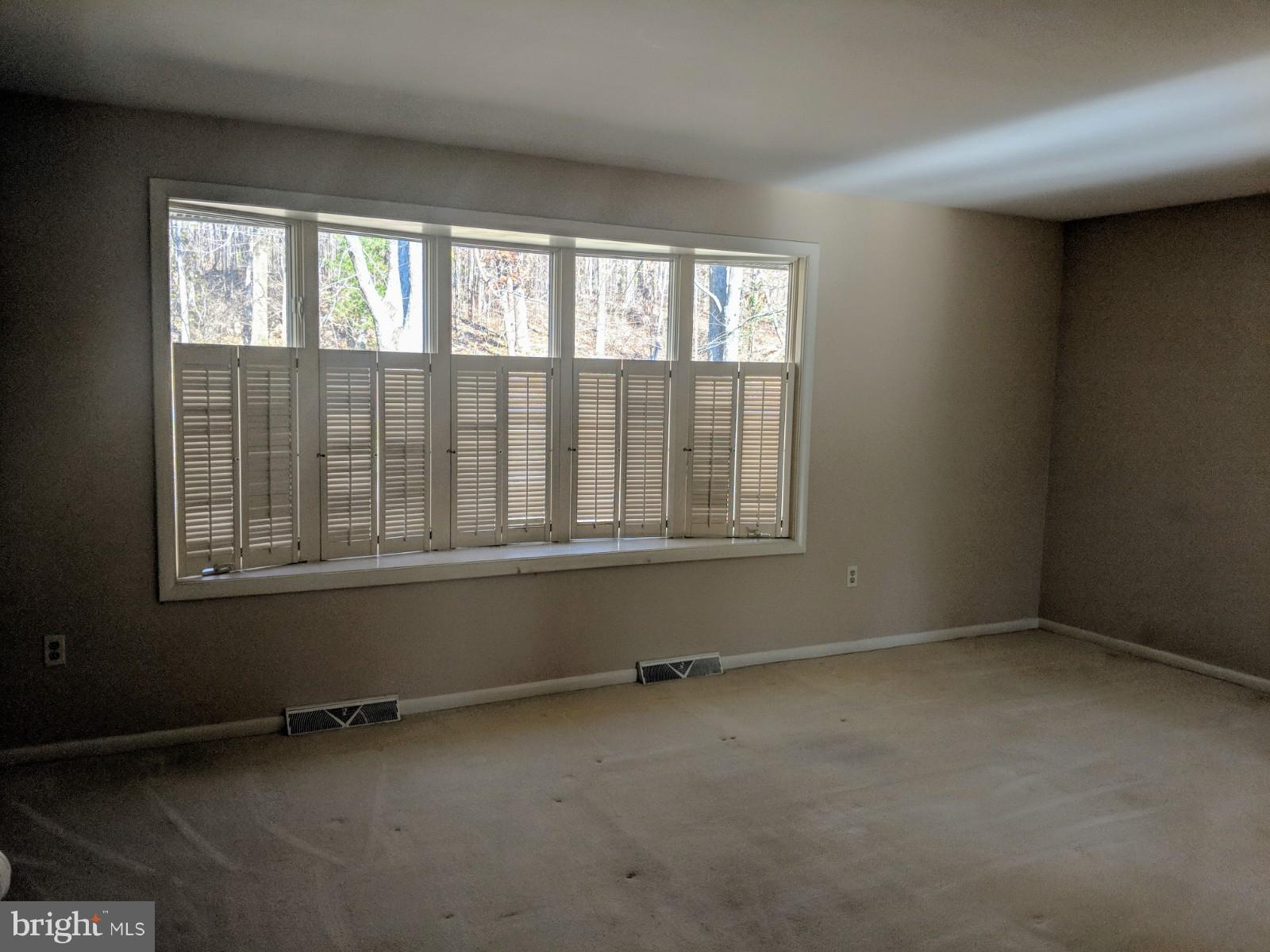 9377 Mountain Road Grantville, PA 17028 - Photo 20 of 38 Living Room with Bay Window