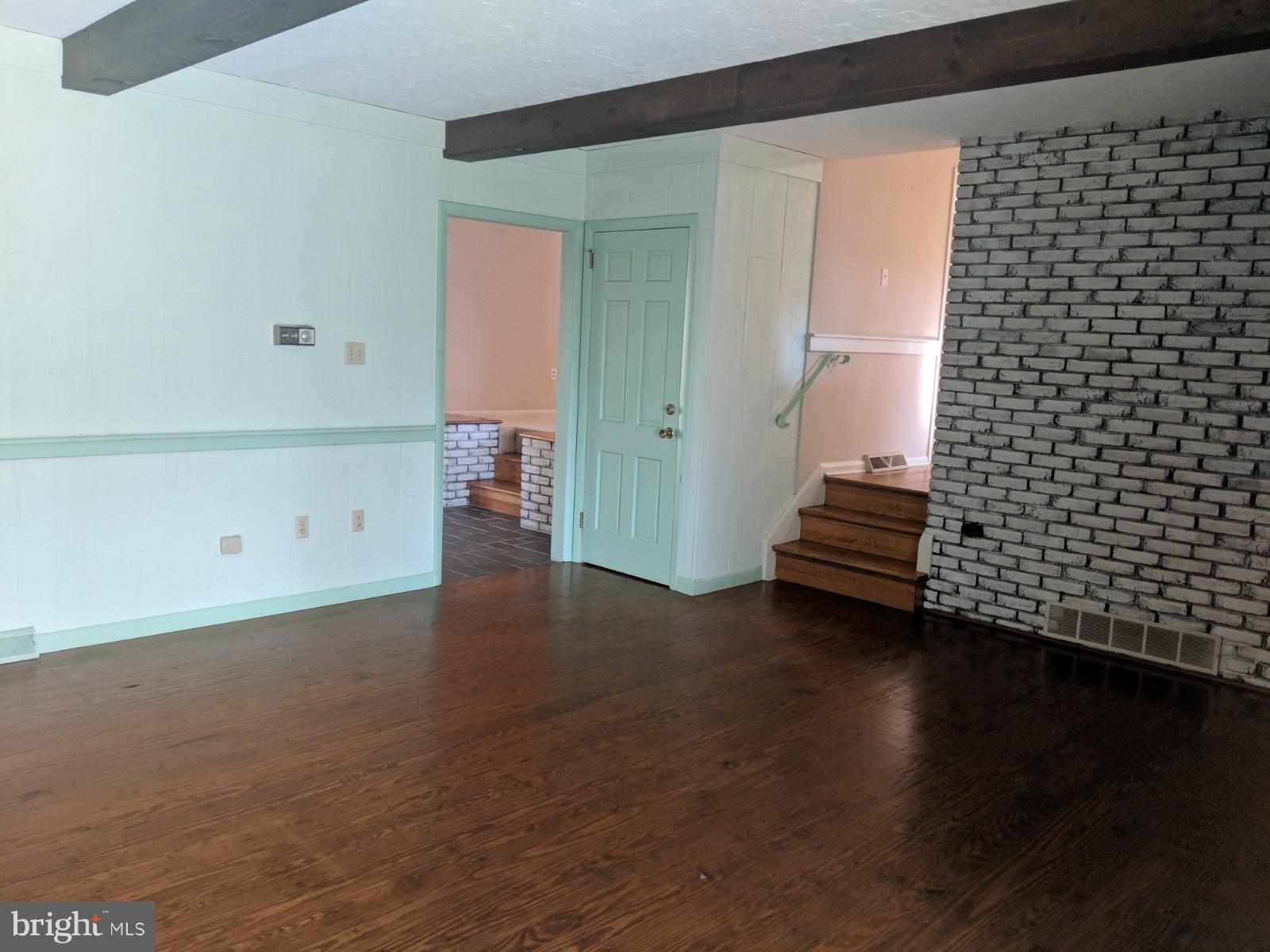 9377 Mountain Road Grantville, PA 17028 - Photo 23 of 38 Family Room