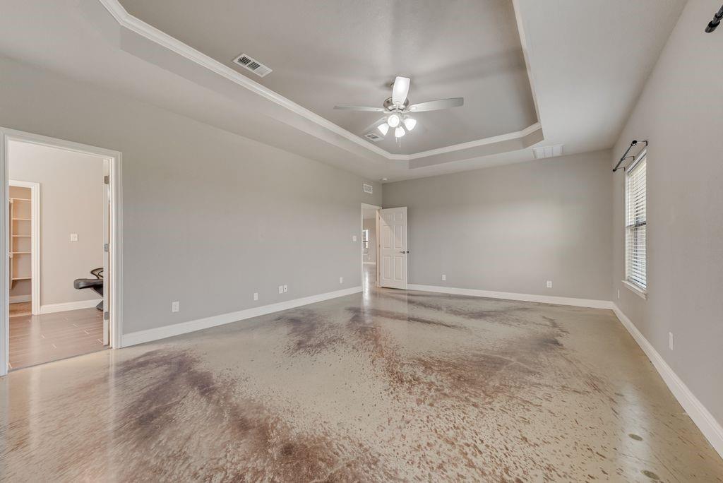 461 Pearson Ranch Road Azle, TX 76020 - Photo 21 of 40 Virtually Staged photo.