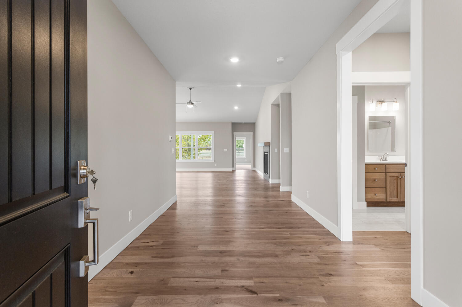 4 Forest Drive Monticello, IL 61856 - Photo 3 of 34 a view of hallway with wooden floor