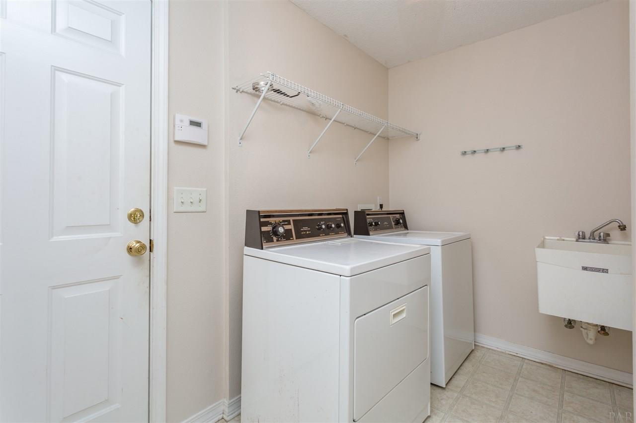 4798 Ribault Lane Milton, FL 32570 - Photo 20 of 38