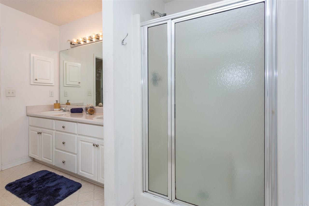 4798 Ribault Lane Milton, FL 32570 - Photo 23 of 38