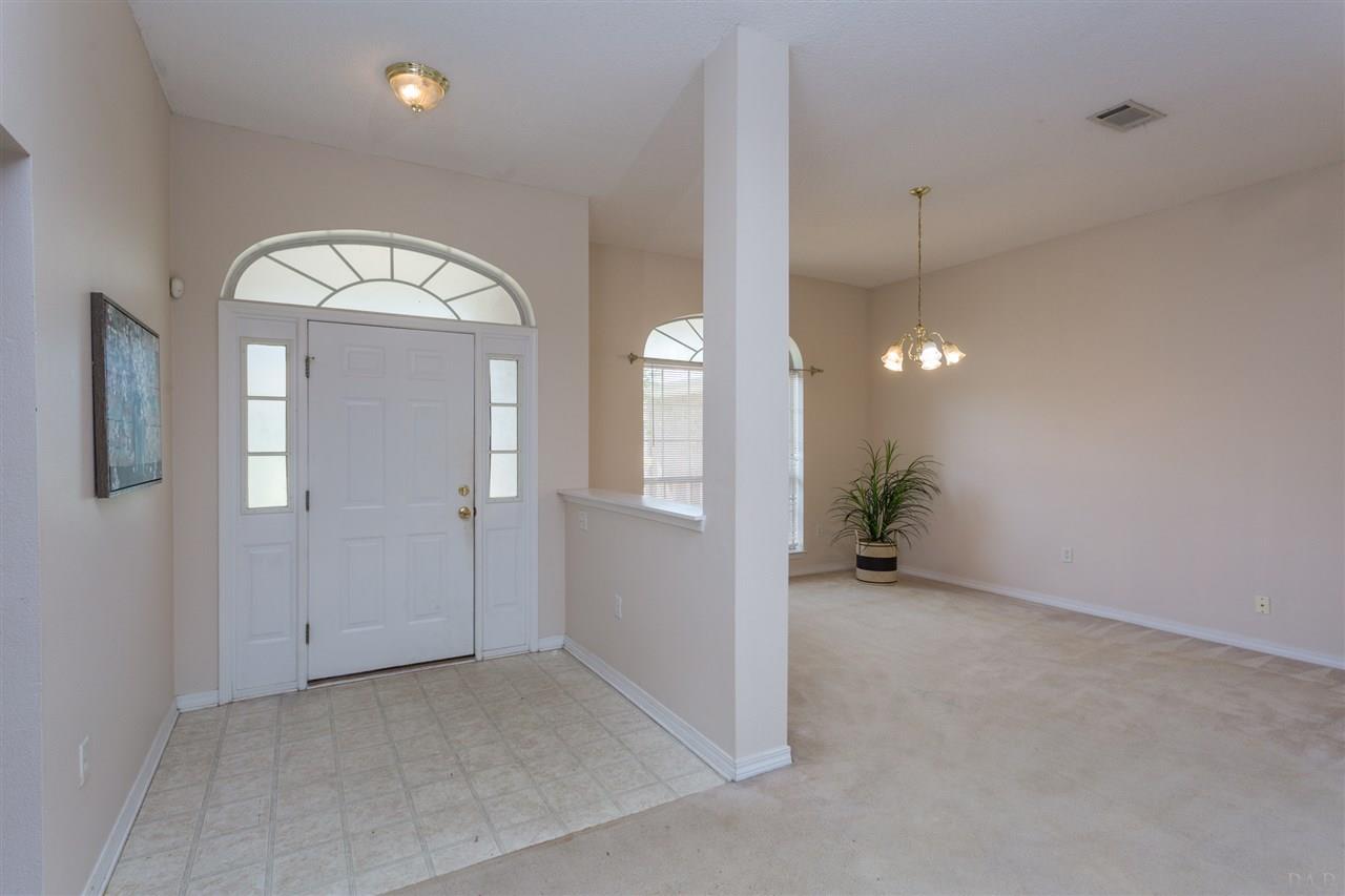 4798 Ribault Lane Milton, FL 32570 - Photo 9 of 38