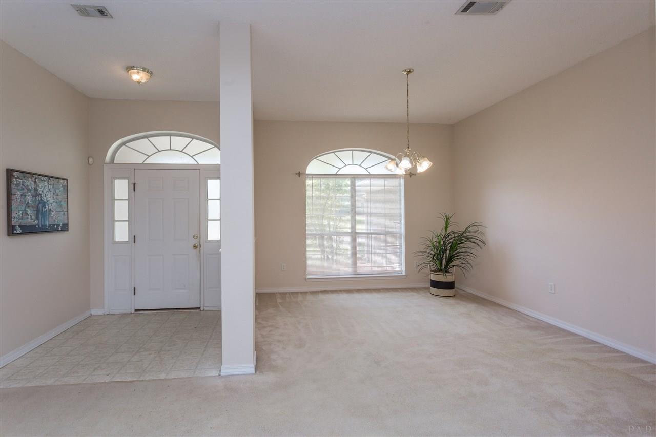 4798 Ribault Lane Milton, FL 32570 - Photo 10 of 38