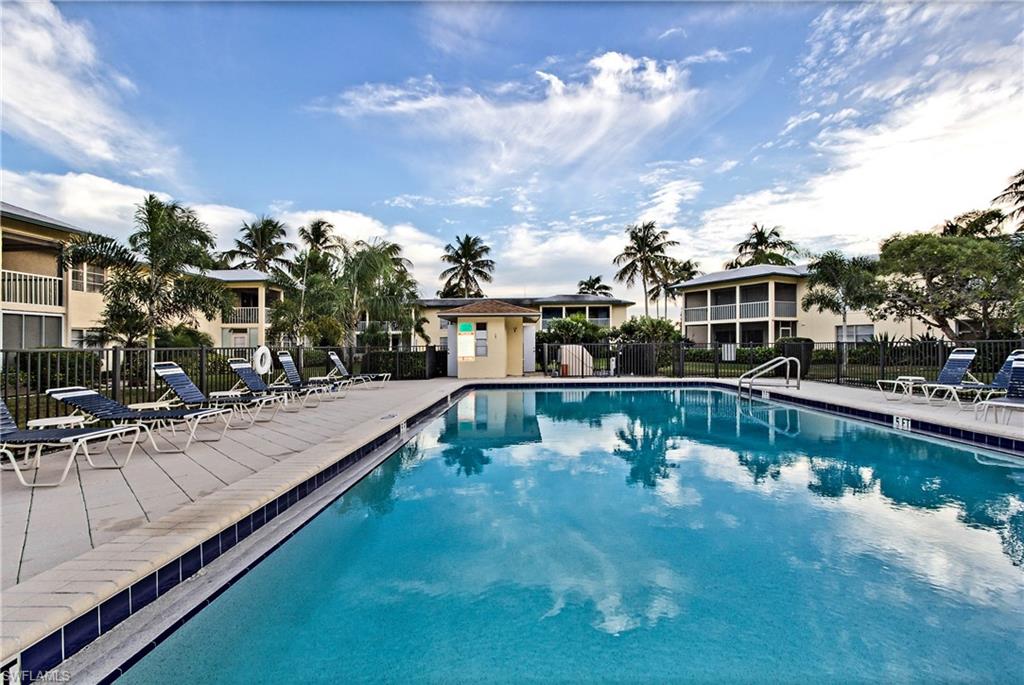 247 Winners Circle, Unit 5 Naples, FL 34112 - Photo 19 of 24