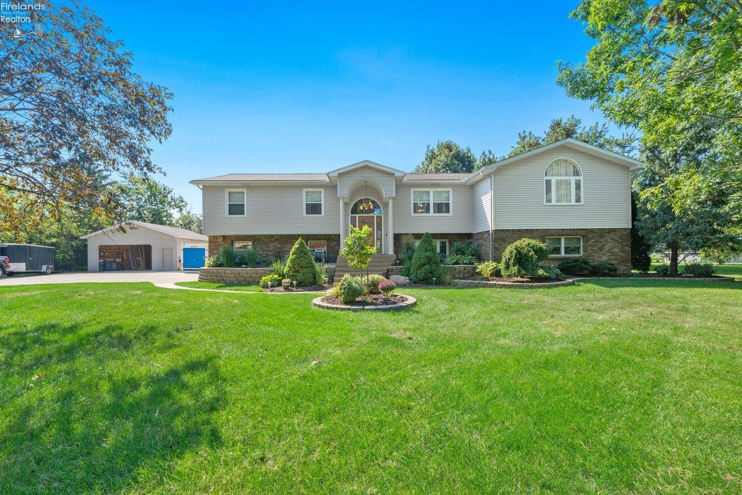 5415 Isch Road Walbridge, OH 43465 - Photo 1 of 33 Gallery Image 1