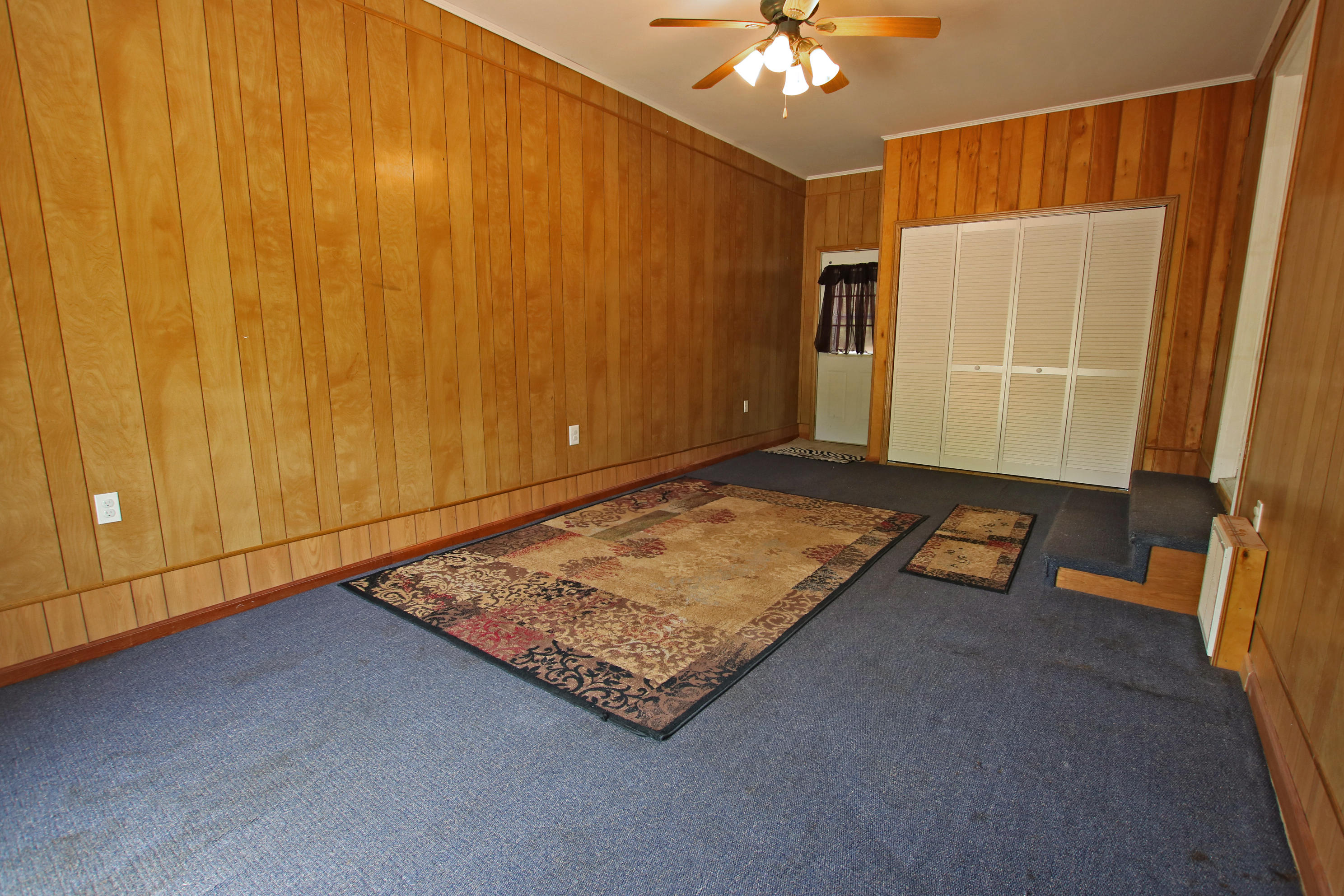 648 Sand Pit Road Aberdeen, NC 28315 - Photo 18 of 19 Bonus room with laundry