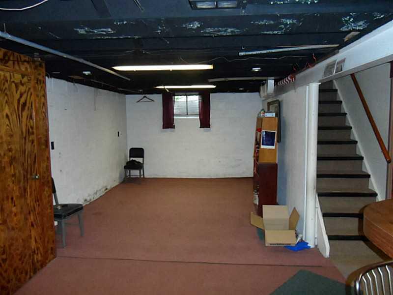 2205 Forest Grove Road Coraopolis, PA 15108 - Photo 8 of 11 Basement/Game Room.