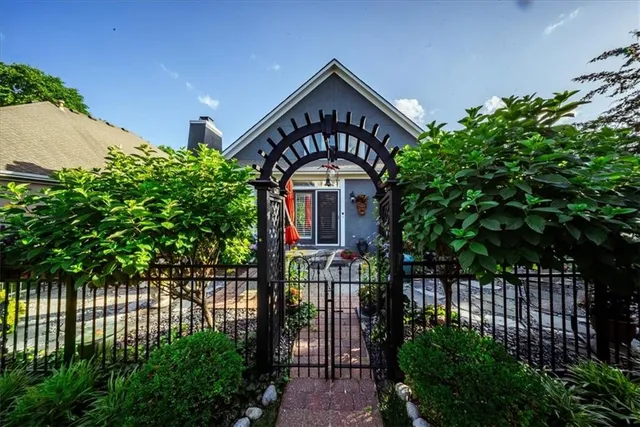 $565,000 | 12522 West 123rd Terrace, Overland Park, KS 66213