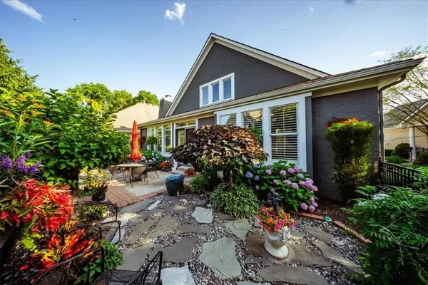 $565,000 | 12522 West 123rd Terrace, Overland Park, KS 66213