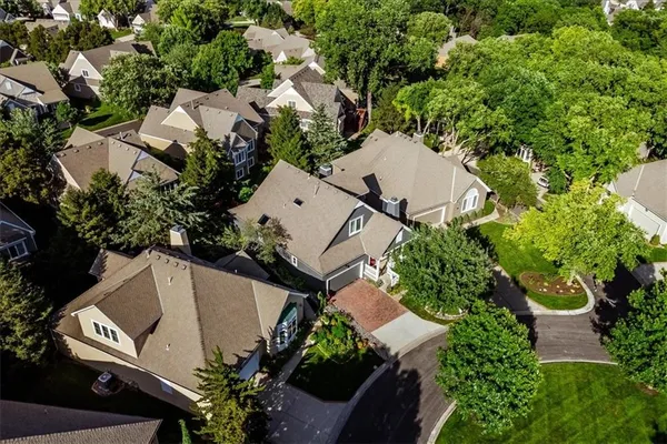 $565,000 | 12522 West 123rd Terrace, Overland Park, KS 66213
