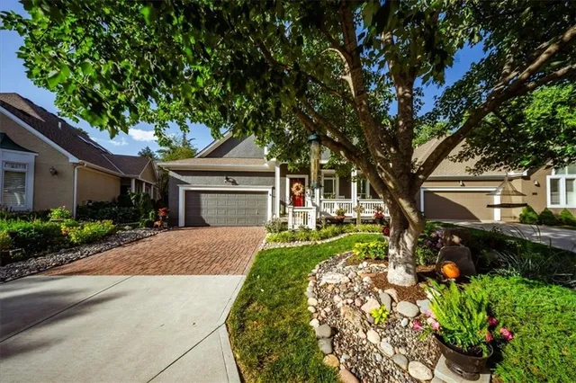 $565,000 | 12522 West 123rd Terrace, Overland Park, KS 66213