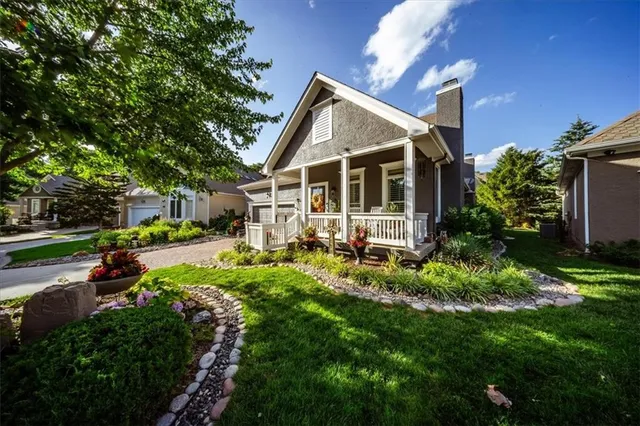 $565,000 | 12522 West 123rd Terrace, Overland Park, KS 66213