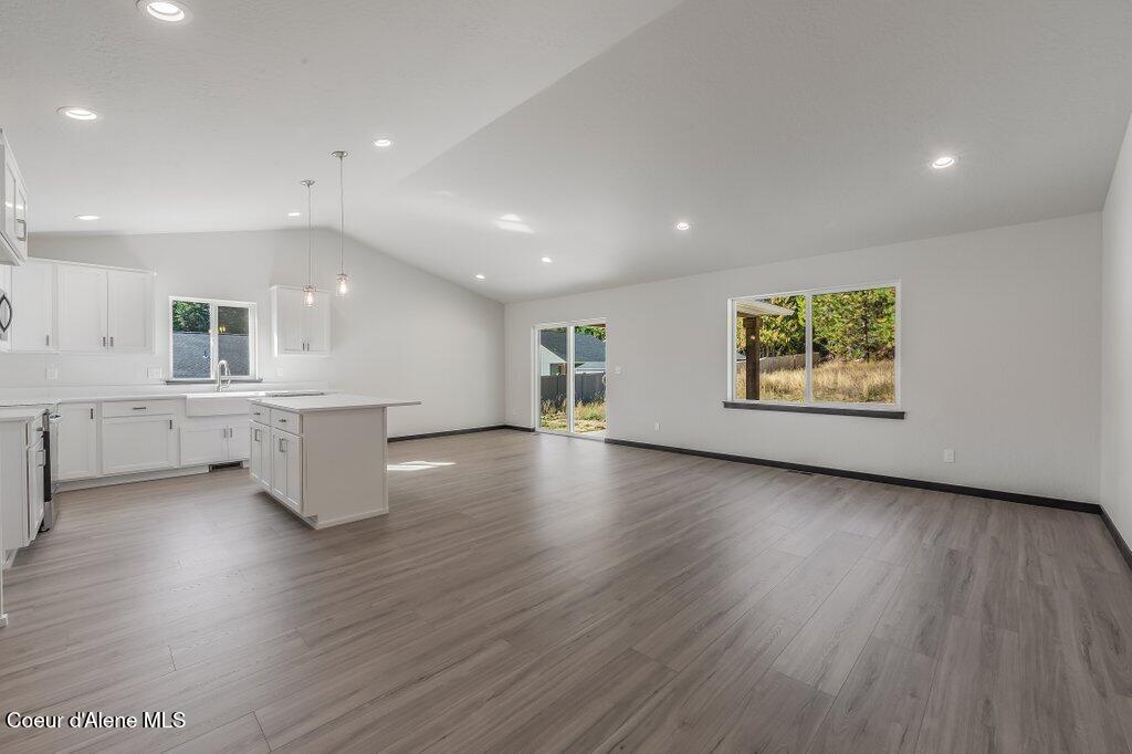 265 Durango Lane Priest River, ID 83856 - Photo 3 of 9 --10.jpg-SMALL