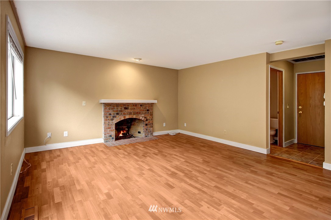 15918 Southeast 156th Street Renton, WA 98058 - Photo 12 of 25 Gallery Image 12