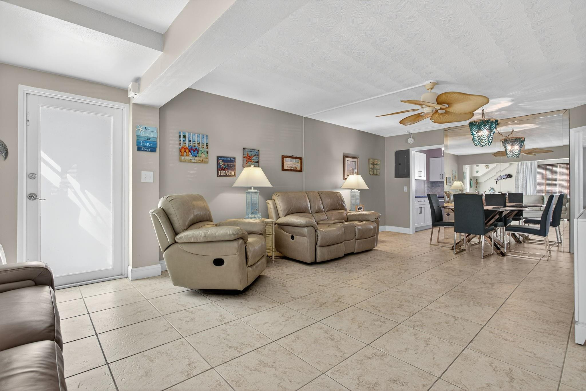 3201 Southeast 12th Street, Unit C2 Pompano Beach, FL 33062 - Photo 5 of 57 Photo 5