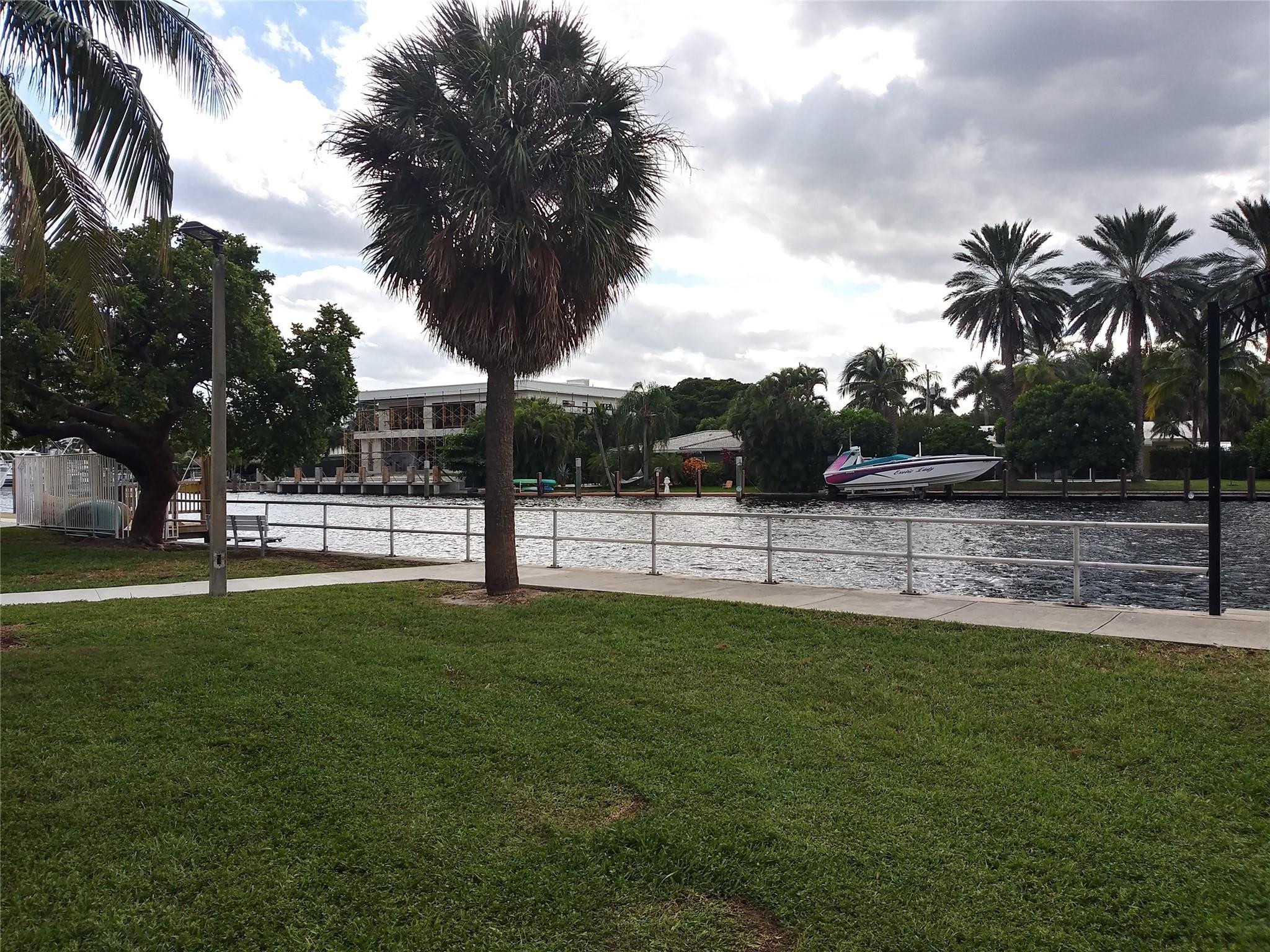 3201 Southeast 12th Street, Unit C2 Pompano Beach, FL 33062 - Photo 53 of 57 Photo 53
