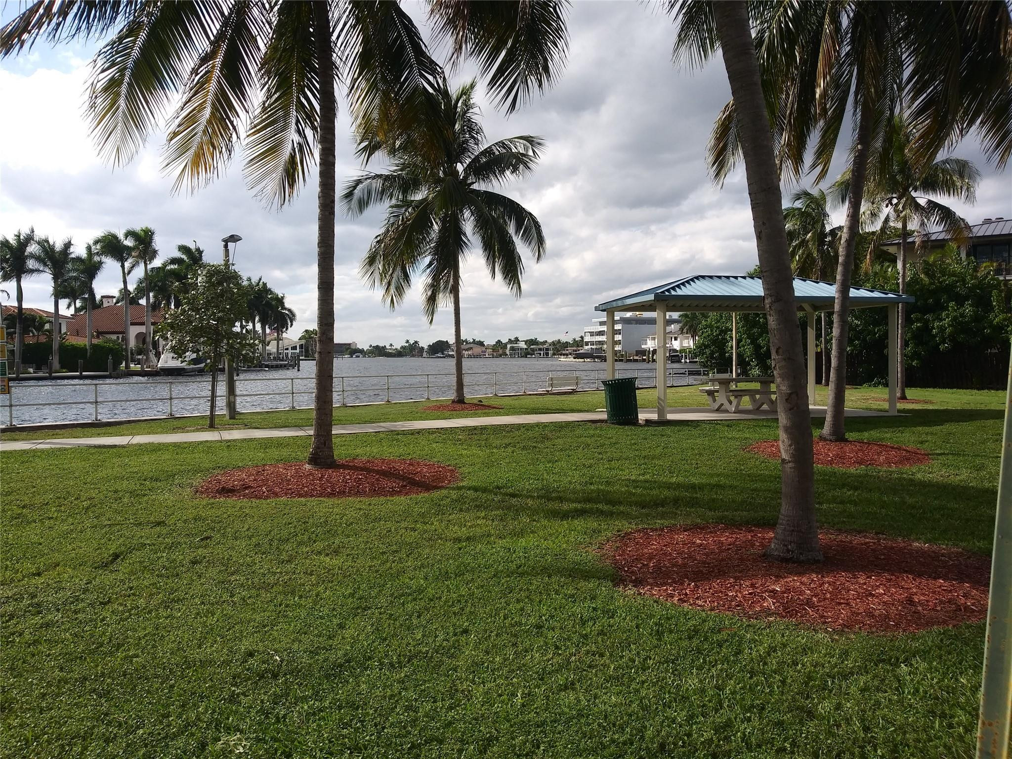 3201 Southeast 12th Street, Unit C2 Pompano Beach, FL 33062 - Photo 54 of 57 Photo 54