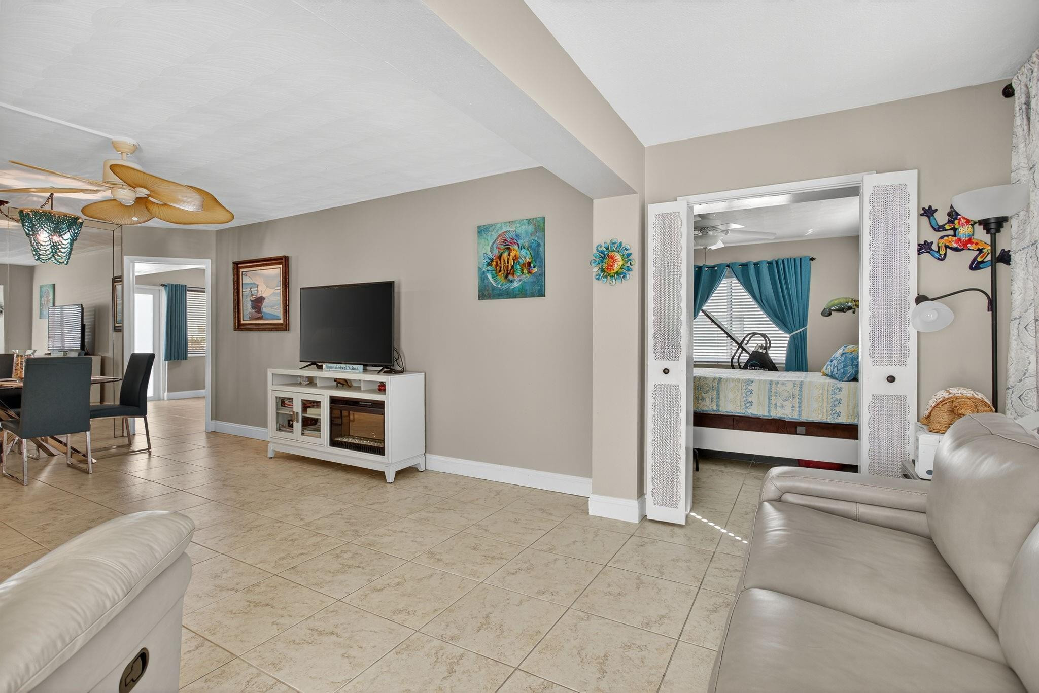 3201 Southeast 12th Street, Unit C2 Pompano Beach, FL 33062 - Photo 6 of 57 Photo 6