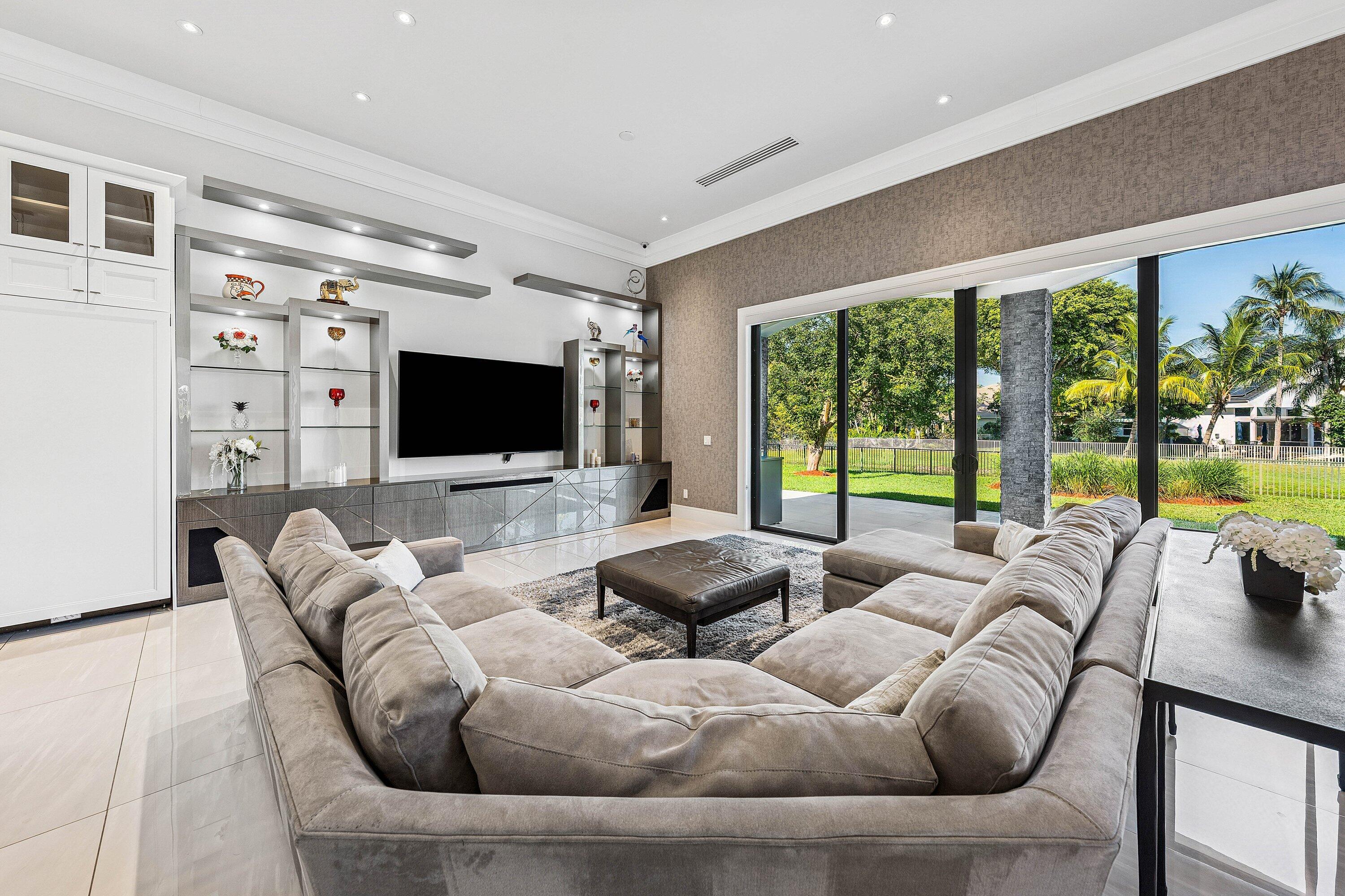 6773 Boniello Drive Boca Raton, FL 33496 - Photo 14 of 59 Family Room