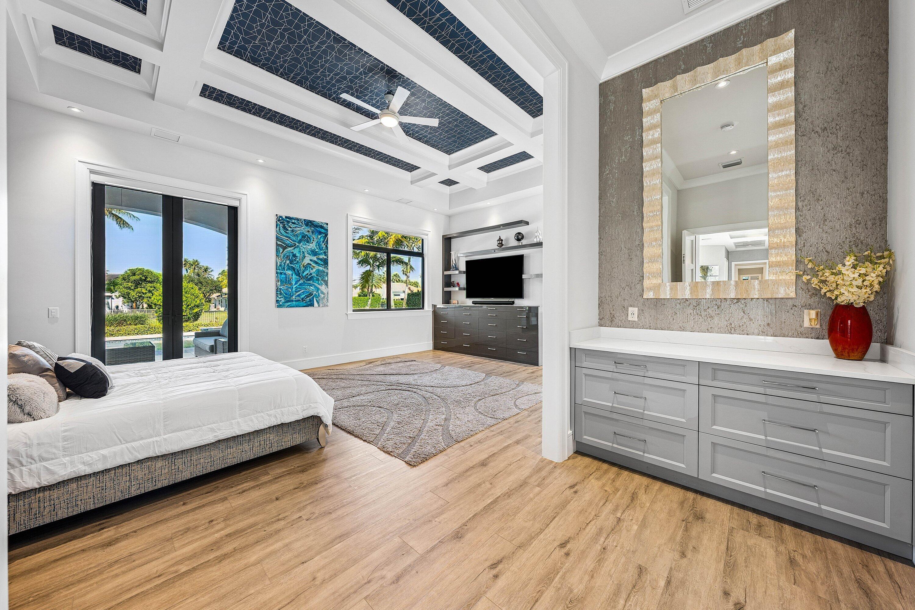 6773 Boniello Drive Boca Raton, FL 33496 - Photo 19 of 59 Grand Primary Suite