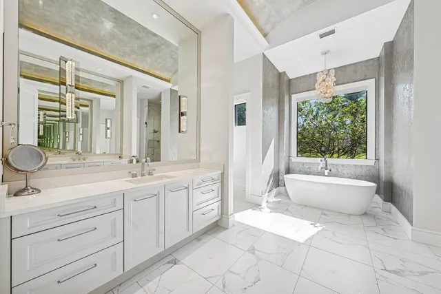 $4,950,000 | 6773 Boniello Drive, Boca Raton, FL 33496