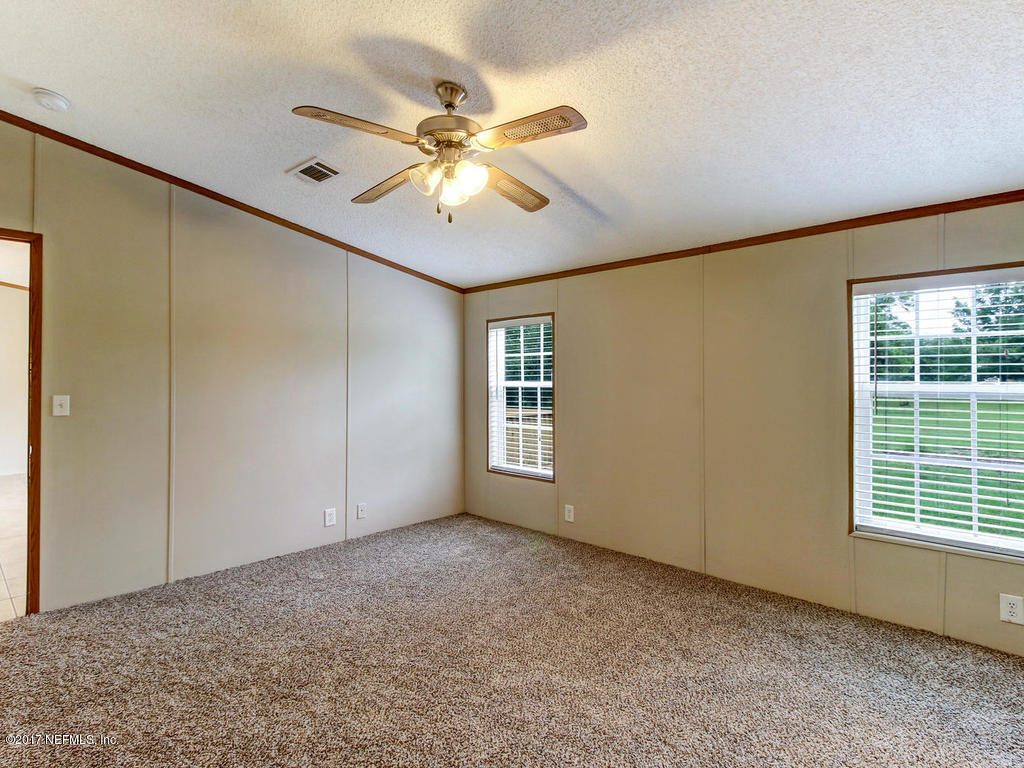 3005 Ruddy Lane Middleburg, FL 32068 - Photo 19 of 39 3005 Ruddy Ln Middleburg FL-MLS_Size-022